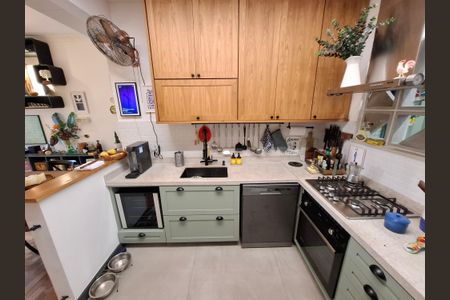 Apartamento à venda com 98m², 3 quartos e sem vagaCozinha