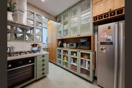 Apartamento à venda com 98m², 3 quartos e sem vagaCozinha