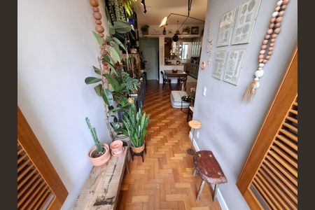 Apartamento à venda com 98m², 3 quartos e sem vagaSala