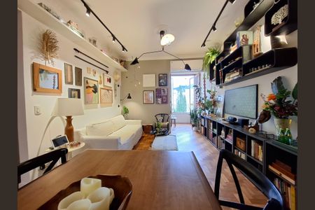 Apartamento à venda com 98m², 3 quartos e sem vagaSala