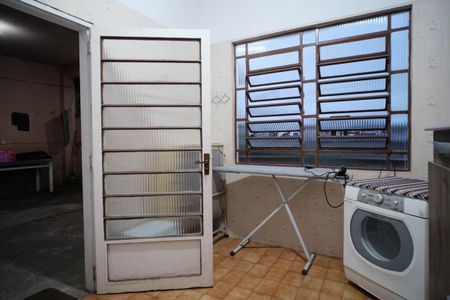 Casa à venda com 330m², 4 quartos e 6 vagasÁrea de Serviço