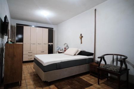 Casa à venda com 330m², 4 quartos e 6 vagasQuarto 3 