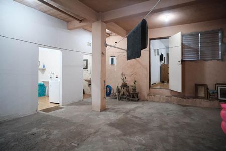 Casa à venda com 330m², 4 quartos e 6 vagasGaragem