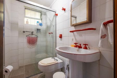 Apartamento à venda com 118m², 3 quartos e 1 vaga Apartamento à venda com 118m², 3 quartos e 1 vagaBanheiro Social