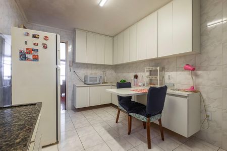 Apartamento à venda com 118m², 3 quartos e 1 vaga Apartamento à venda com 118m², 3 quartos e 1 vagaCozinha