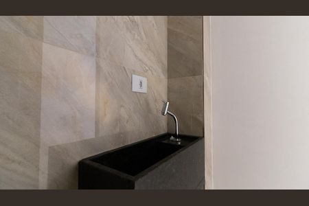 Casa à venda com 173m², 3 quartos e 2 vagasLavabo