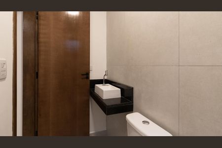 Casa à venda com 173m², 3 quartos e 2 vagasBanheiro Social