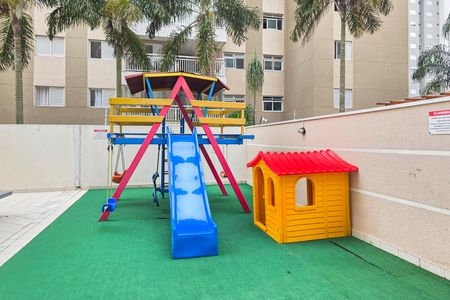 Apartamento para alugar com 77m², 3 quartos e 2 vagas Apartamento para alugar com 77m², 3 quartos e 2 vagasÁrea Comum - Playground