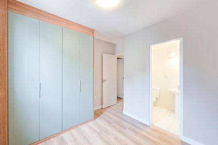 Apartamento para alugar com 77m², 3 quartos e 2 vagas Apartamento para alugar com 77m², 3 quartos e 2 vagasSuíte