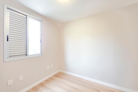 Apartamento para alugar com 77m², 3 quartos e 2 vagas Apartamento para alugar com 77m², 3 quartos e 2 vagasQuarto 3