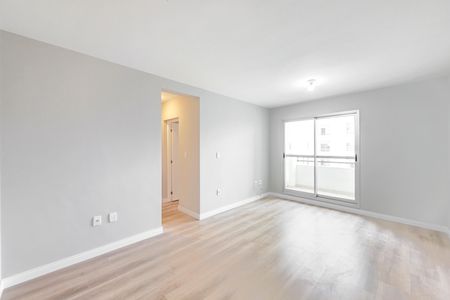 Apartamento para alugar com 77m², 3 quartos e 2 vagas Apartamento para alugar com 77m², 3 quartos e 2 vagasSala