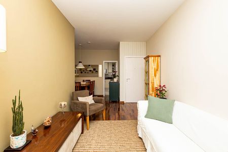 Apartamento à venda com 86m², 3 quartos e 1 vagaSala