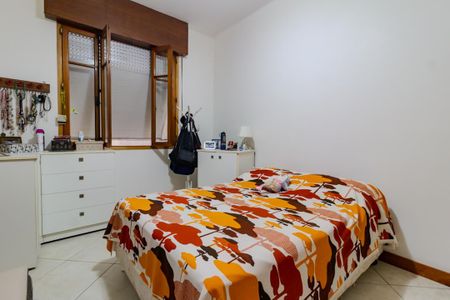 Apartamento à venda com 160m², 3 quartos e 1 vagaSuíte