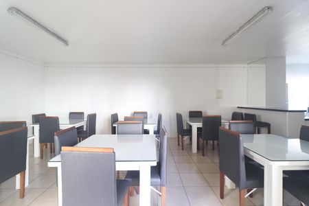 Apartamento à venda com 60m², 2 quartos e 1 vagaÁrea comum - Salão de festas