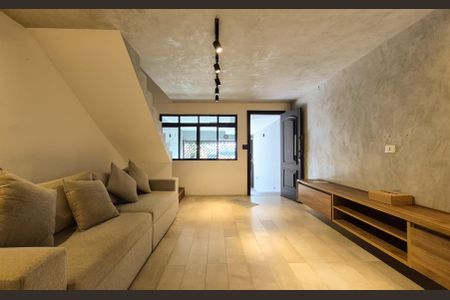 Casa à venda com 160m², 3 quartos e 1 vaga Casa à venda com 160m², 3 quartos e 1 vagaSala