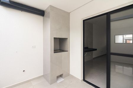 Casa à venda com 106m², 3 quartos e 2 vagasQuintal e Churrasqueira