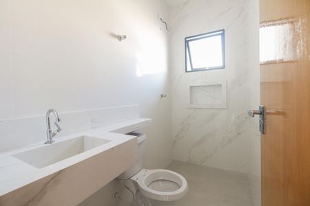 Casa à venda com 106m², 3 quartos e 2 vagasBanheiro Suíte