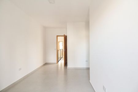 Casa à venda com 106m², 3 quartos e 2 vagasSuíte