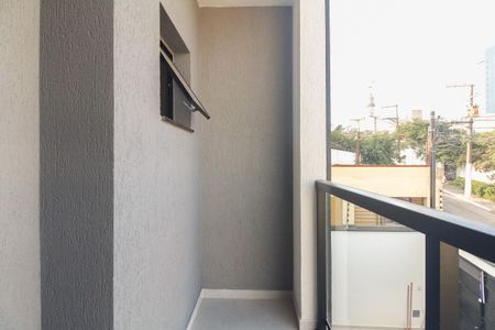 Casa à venda com 106m², 3 quartos e 2 vagasSuíte - Varanda