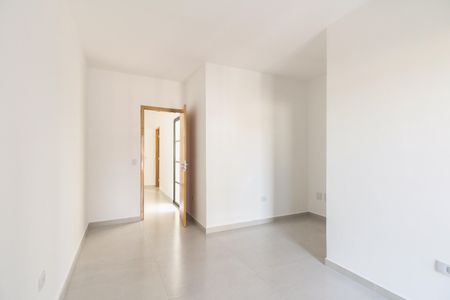 Casa à venda com 106m², 3 quartos e 2 vagasSuíte