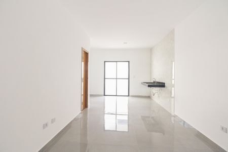 Casa à venda com 106m², 3 quartos e 2 vagasSala