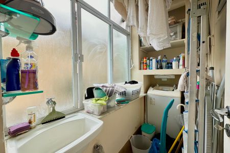 Apartamento à venda com 77m², 2 quartos e sem vaga Apartamento à venda com 77m², 2 quartos e sem vagaÁrea de Serviço