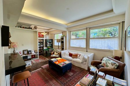 Apartamento à venda com 77m², 2 quartos e sem vaga Apartamento à venda com 77m², 2 quartos e sem vagaSala