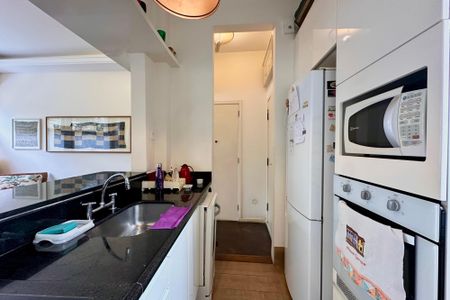 Apartamento à venda com 77m², 2 quartos e sem vaga Apartamento à venda com 77m², 2 quartos e sem vagaCozinha