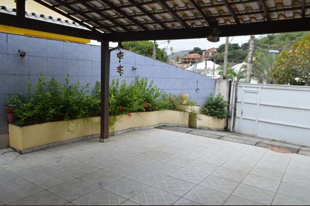 Casa de condomínio à venda com 70m², 1 quarto e 1 vagaGaragem
