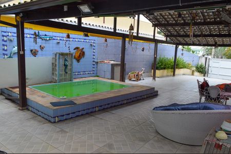 Casa de condomínio à venda com 70m², 1 quarto e 1 vagaÁrea comum - Piscina