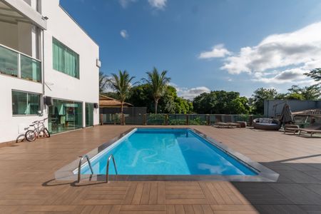 Casa à venda com 490m², 5 quartos e 8 vagasPiscina