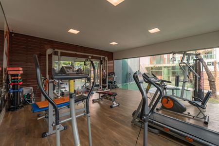 Casa à venda com 490m², 5 quartos e 8 vagasAcademia