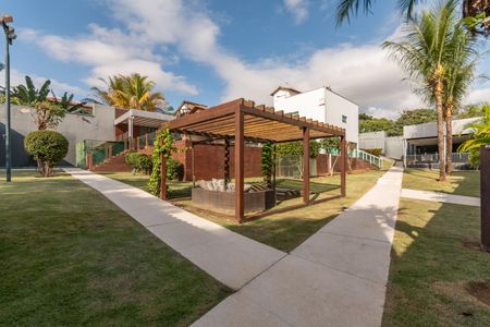 Casa à venda com 490m², 5 quartos e 8 vagasQuintal