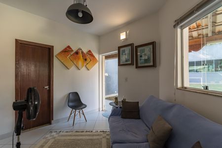 Casa à venda com 490m², 5 quartos e 8 vagasSala - Casa 2