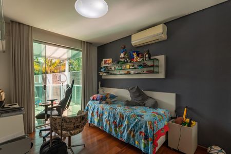 Casa à venda com 490m², 5 quartos e 8 vagasQuarto 3