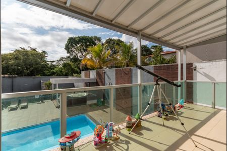 Casa à venda com 490m², 5 quartos e 8 vagasVaranda