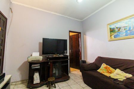 Casa à venda com 125m², 3 quartos e 2 vagas Casa à venda com 125m², 3 quartos e 2 vagasSala