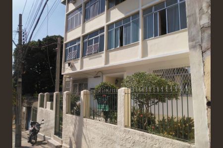 Apartamento à venda com 77m², 2 quartos e 1 vagaFachada