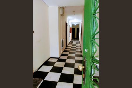 Apartamento à venda com 77m², 2 quartos e 1 vagaÁrea comum - corredor