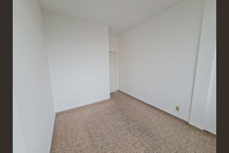 Apartamento à venda com 77m², 2 quartos e 1 vagaQuarto 1