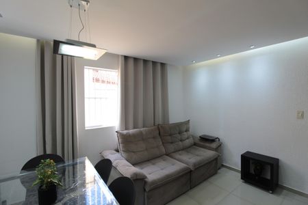 Apartamento à venda com 70m², 3 quartos e 1 vagaSala