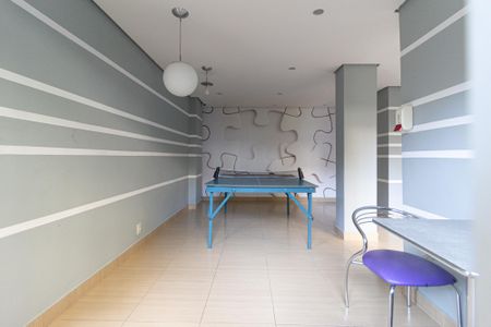 Apartamento à venda com 48m², 2 quartos e 1 vaga Apartamento à venda com 48m², 2 quartos e 1 vagaÁrea comum - Salão de jogos