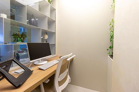 Apartamento à venda com 157m², 3 quartos e 2 vagasEscritório