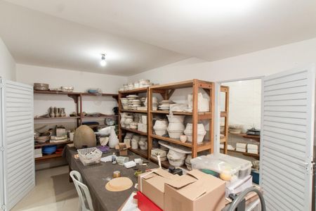 Casa à venda com 220m², 4 quartos e sem vagaTérreo - Cozinha 