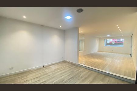 Casa para alugar com 134m², 4 quartos e 2 vagasSala 2