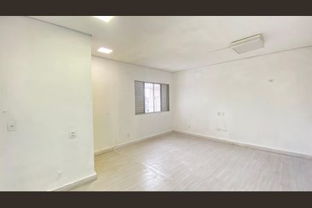 Casa para alugar com 134m², 4 quartos e 2 vagasQuarto 2