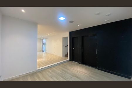 Casa para alugar com 134m², 4 quartos e 2 vagasSala 2