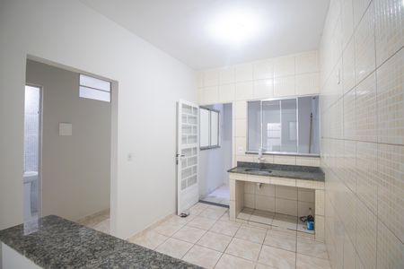 Casa para alugar com 55m², 2 quartos e sem vaga Casa para alugar com 55m², 2 quartos e sem vagaCozinha