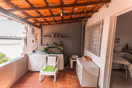 Casa à venda com 600m², 7 quartos e 2 vagasÁrea de Serviço da Casa de Fundos