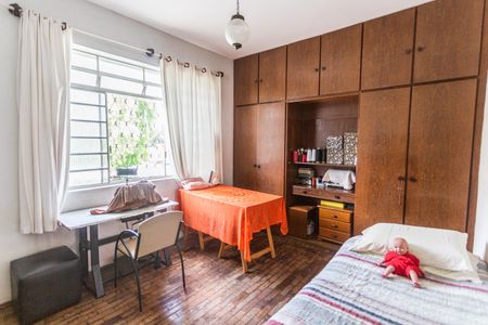 Casa à venda com 600m², 7 quartos e 2 vagasQuarto 1